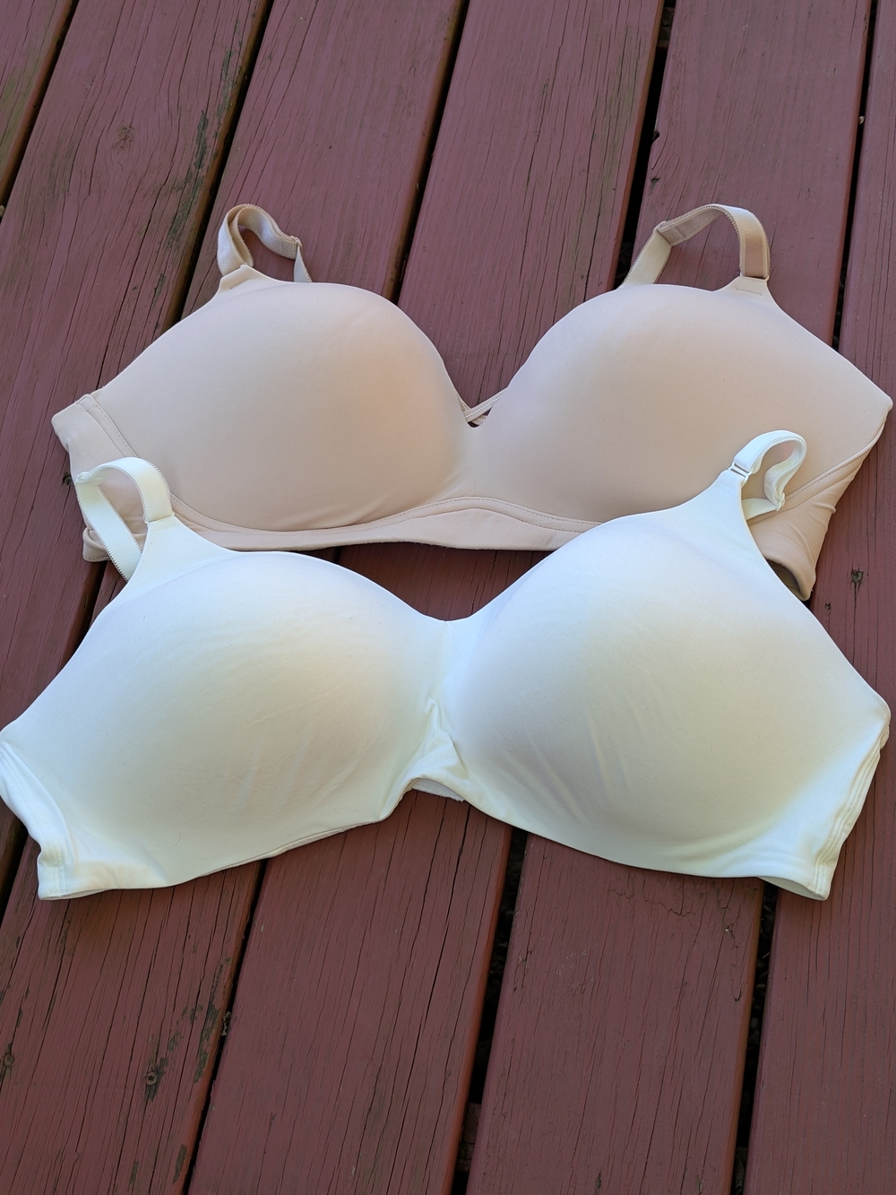 Torrid Curve womens - Ivory and Nude Bras- Sz 46DD